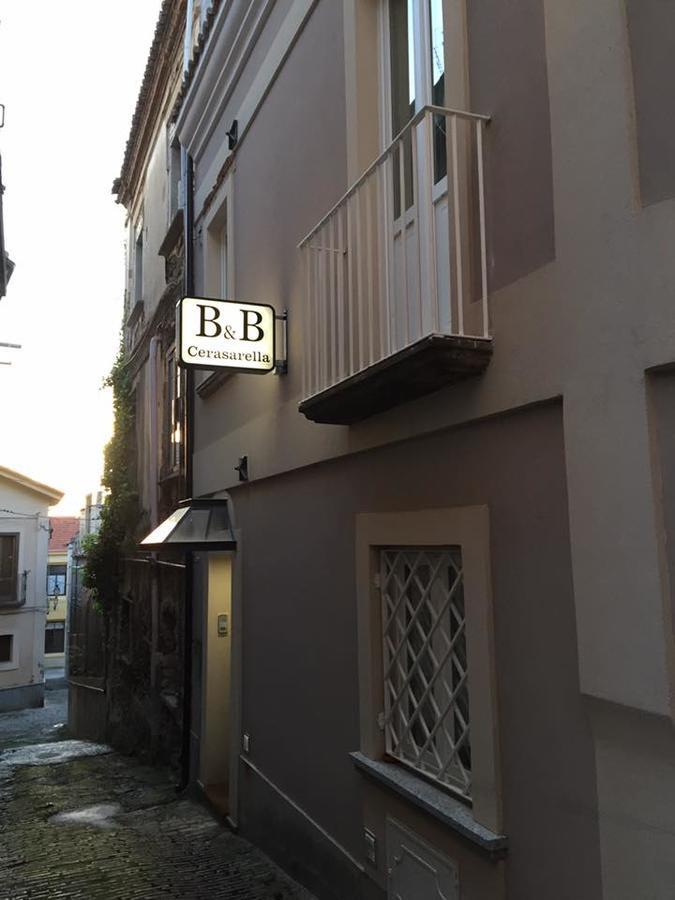 B&B Cerasarella วีโบ วาเลนเซีย ภายนอก รูปภาพ